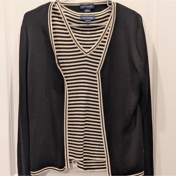 Ann Taylor Sweaters - Ann Taylor Small 100% Silk Sweater Set Womens Black Beige Striped Cardigan Tank